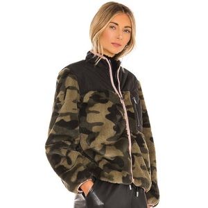 NWT Rails Wesley Camouflage Fleece Jacket
